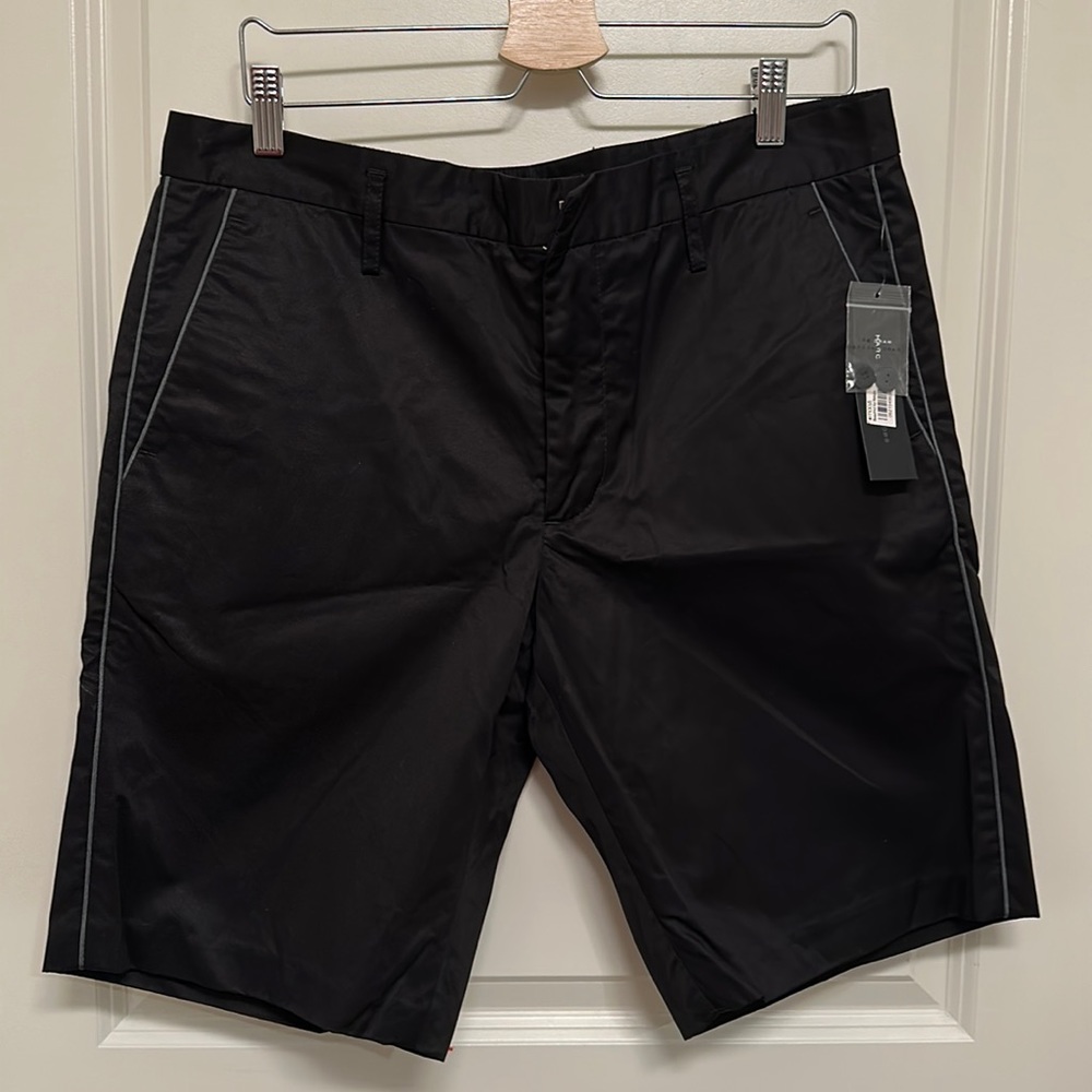 Marc by Marc Jacobs Black with Charcoal Grey piping dress shorts in size 34